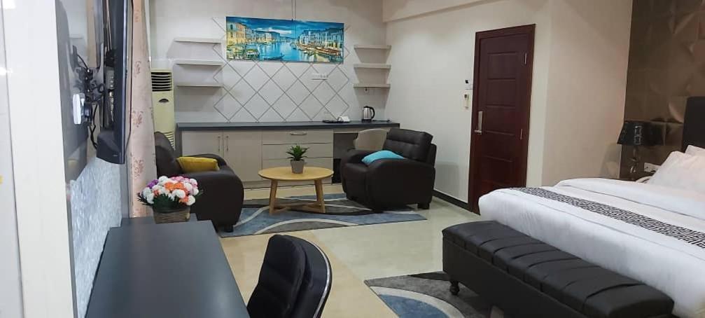 Lantana Hotel Dar es Salaam Bagian luar foto