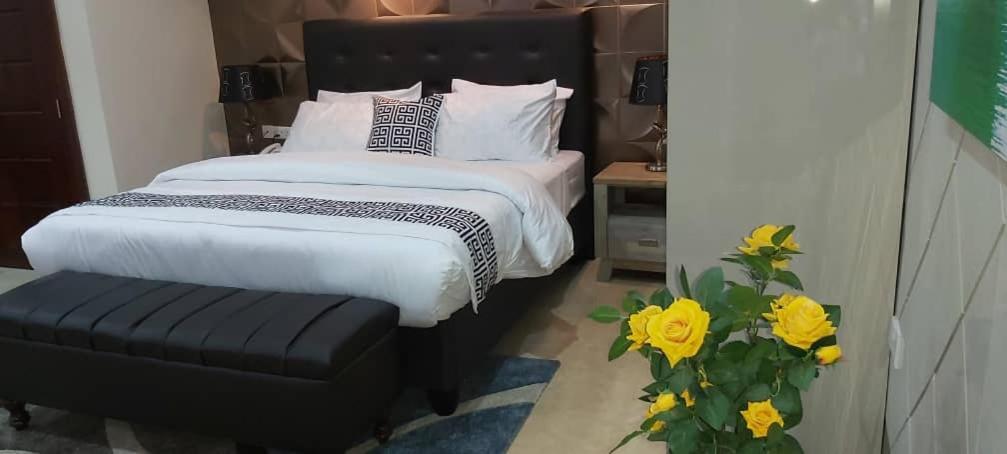 Lantana Hotel Dar es Salaam Bagian luar foto