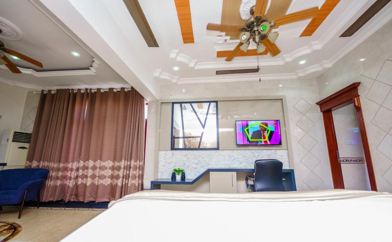 Lantana Hotel Dar es Salaam Bagian luar foto