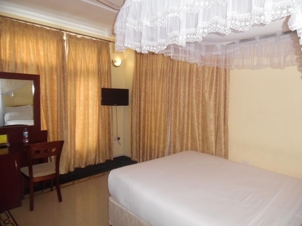 Lantana Hotel Dar es Salaam Bagian luar foto